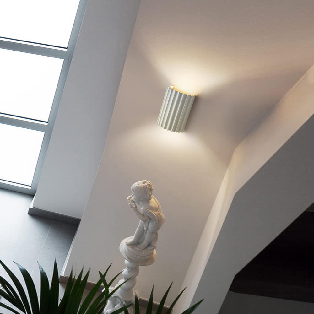Rillet Væglampe – Moderne & Stemningsfuld