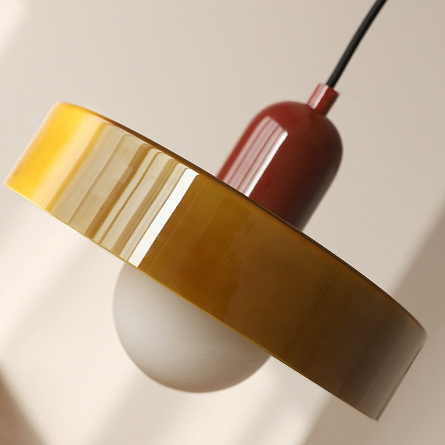 Farverig Pendel – Legende Moderne Design