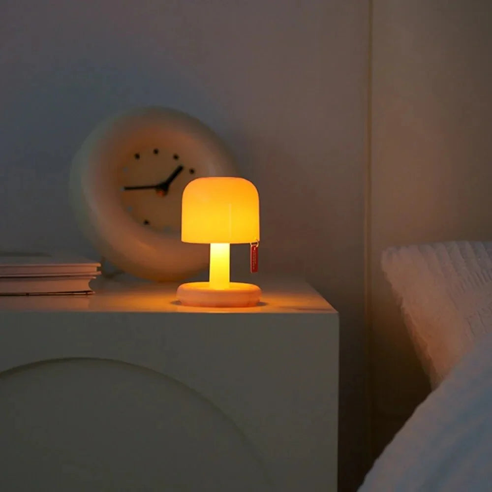Bordlampe i Svampedesign – Blød & Hyggelig