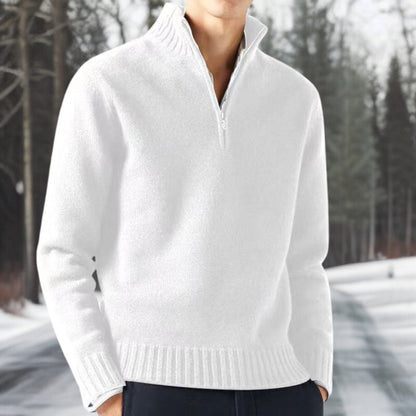 Hyggelig tyk herresweater med lynlåsåbning ved kraven