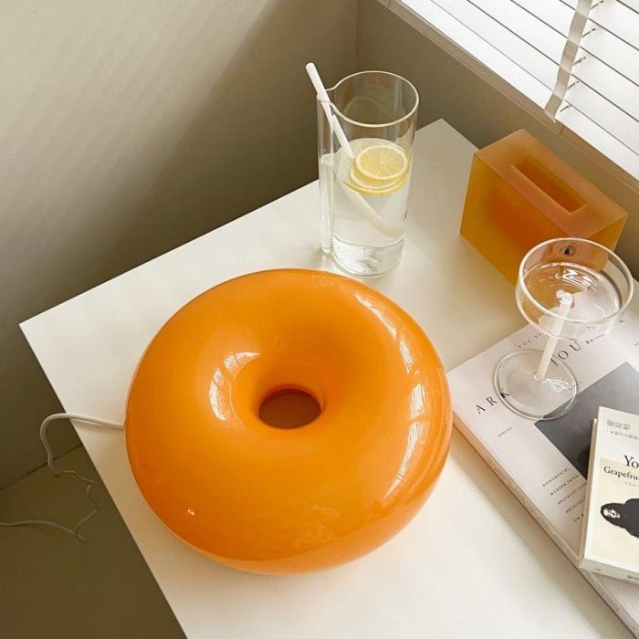 Bauhaus-stil Donutvæg og Bordlampe til Moderne Interiører
