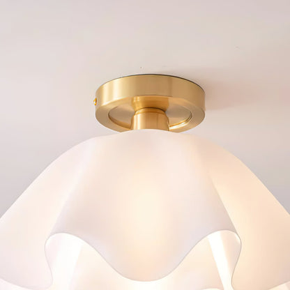 Loftlampe med Blødt Bølgedesign – Elegant & Lys