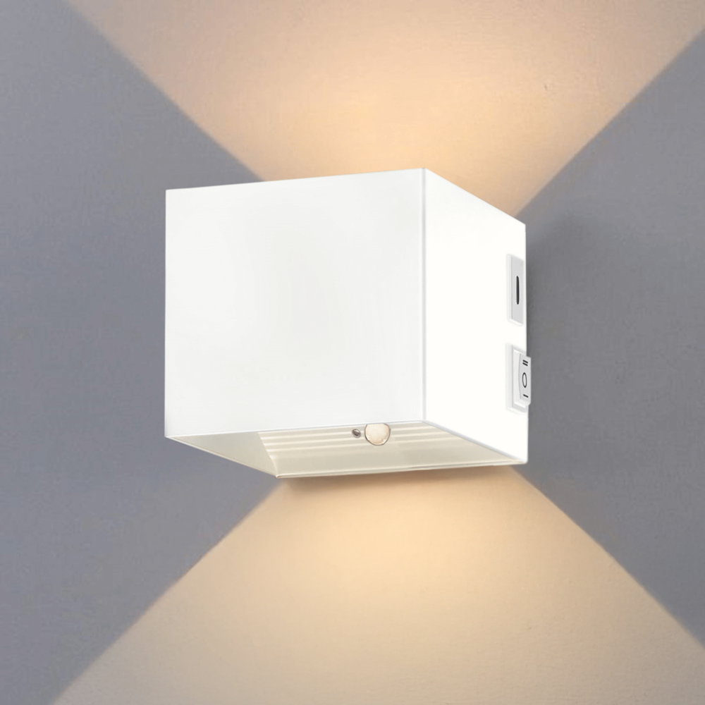 Cube Clair - Væglampe