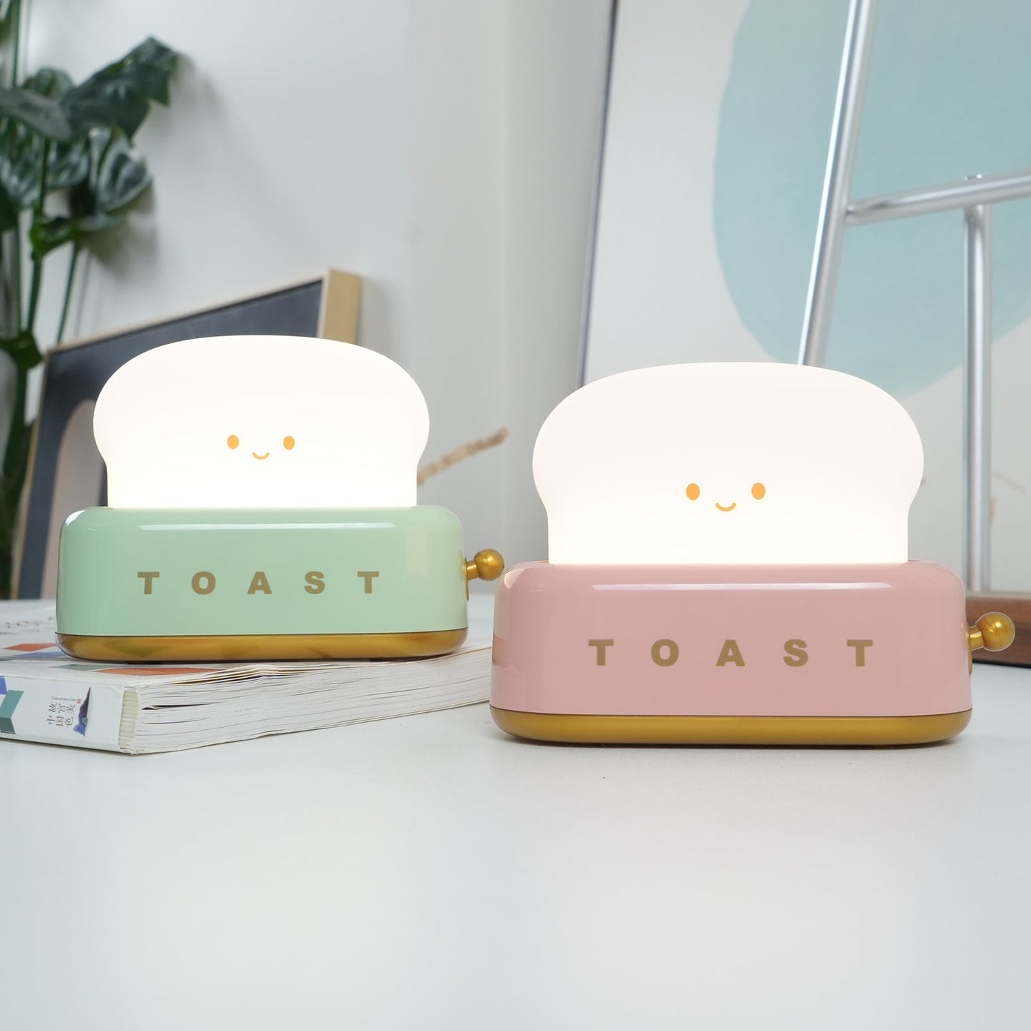 Stylish Bordlampe med Indbygget Batteri og Brødrister Design