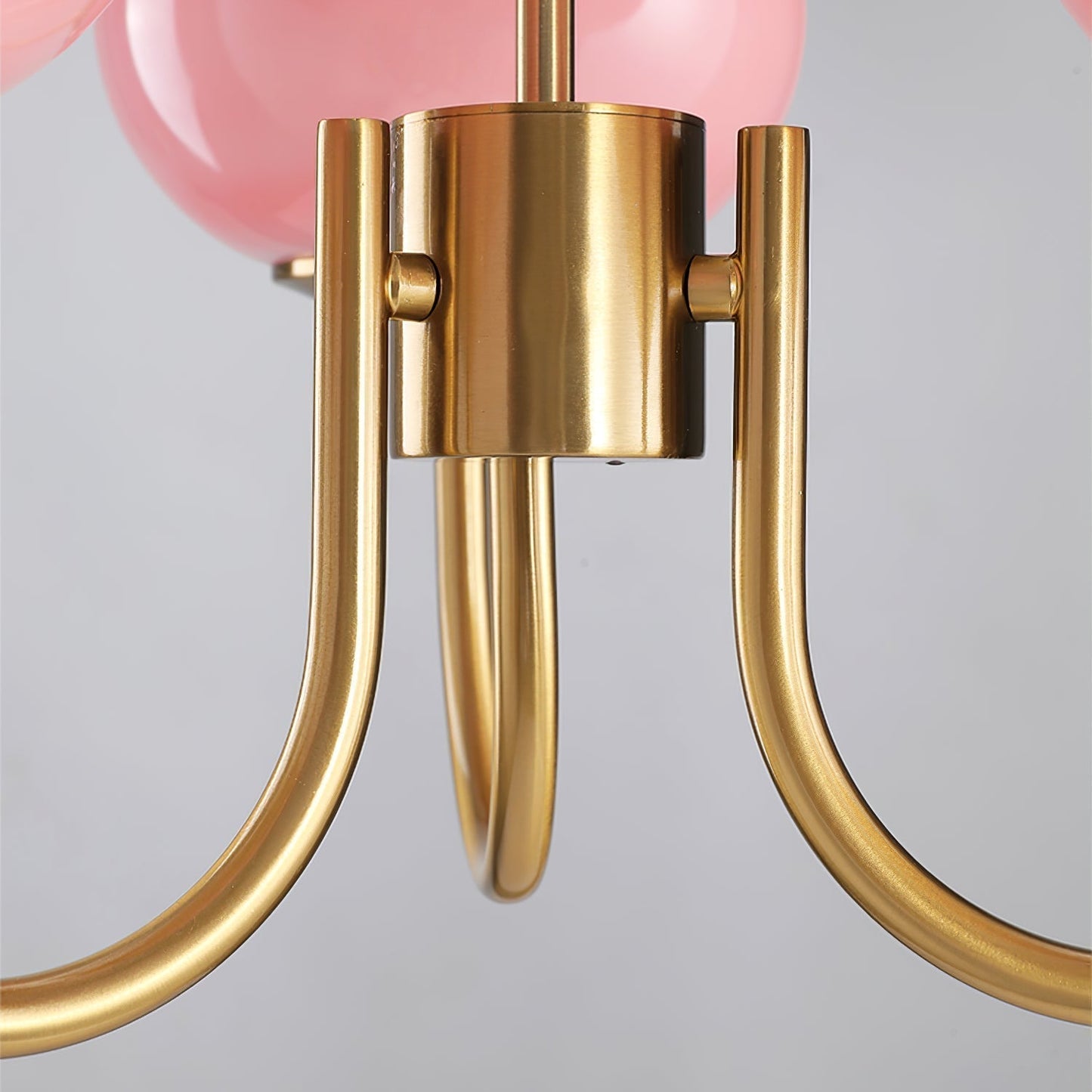 Farvet Loftslampe – Legende Glasdesign