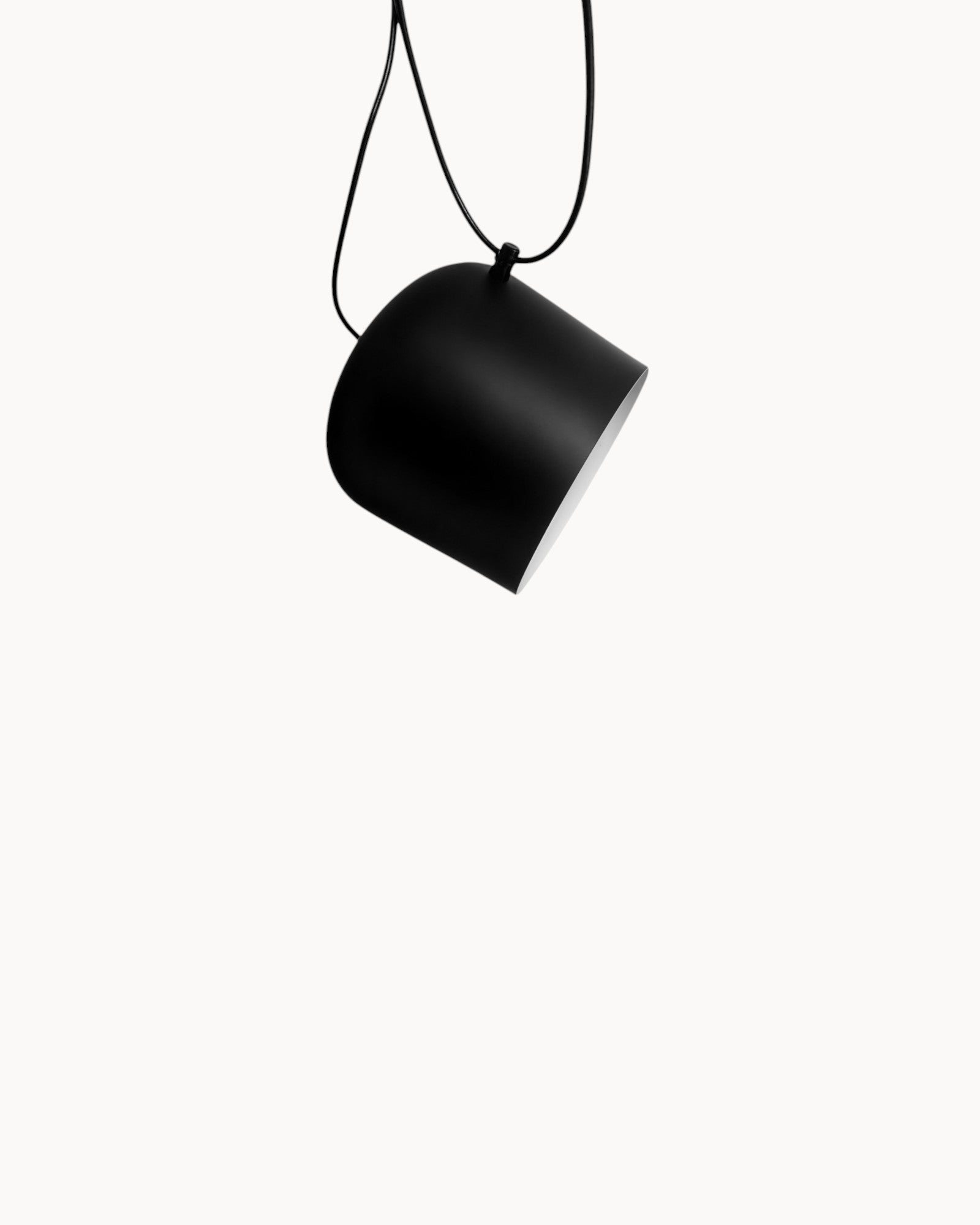 Moderne jern Aim semi-indbygningsloftslampe med E27 fatning