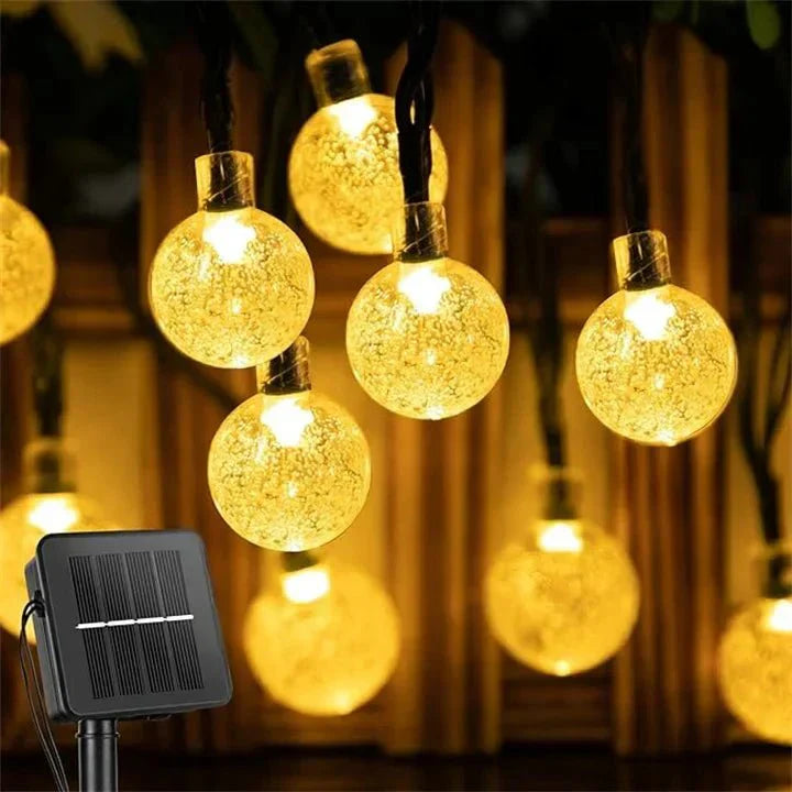 Solarite - Gør dit udendørsrum strålende med vandtætte LED-festlige lys drevet af solenergi!