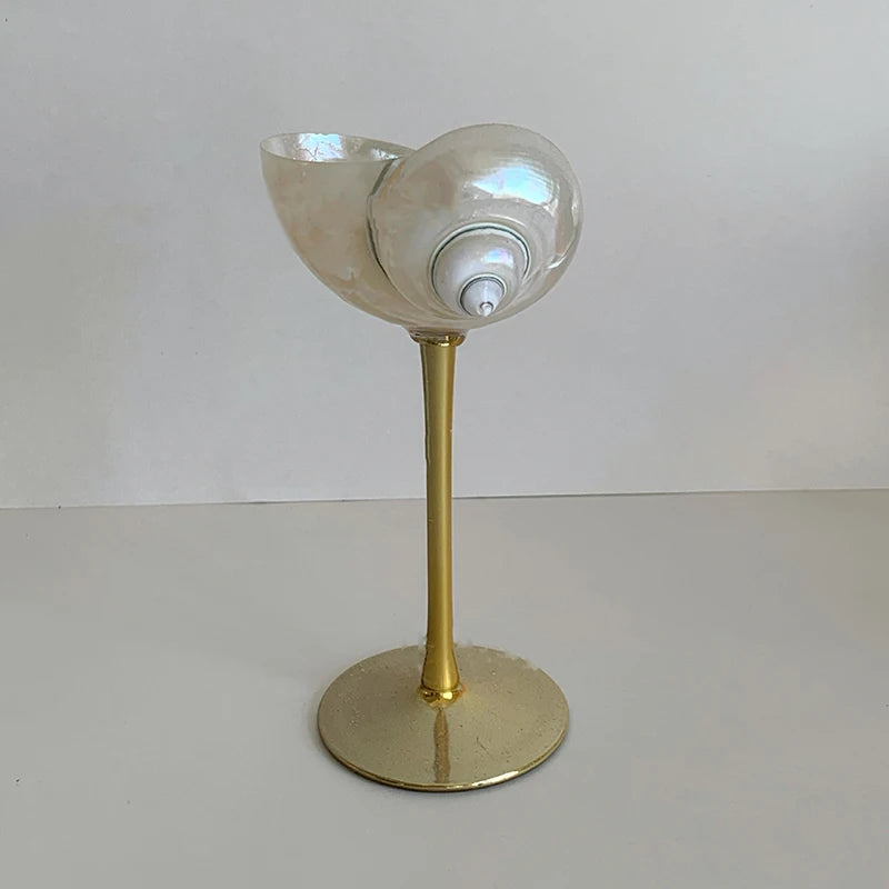 Hav-inspireret elegant blå cocktailglas