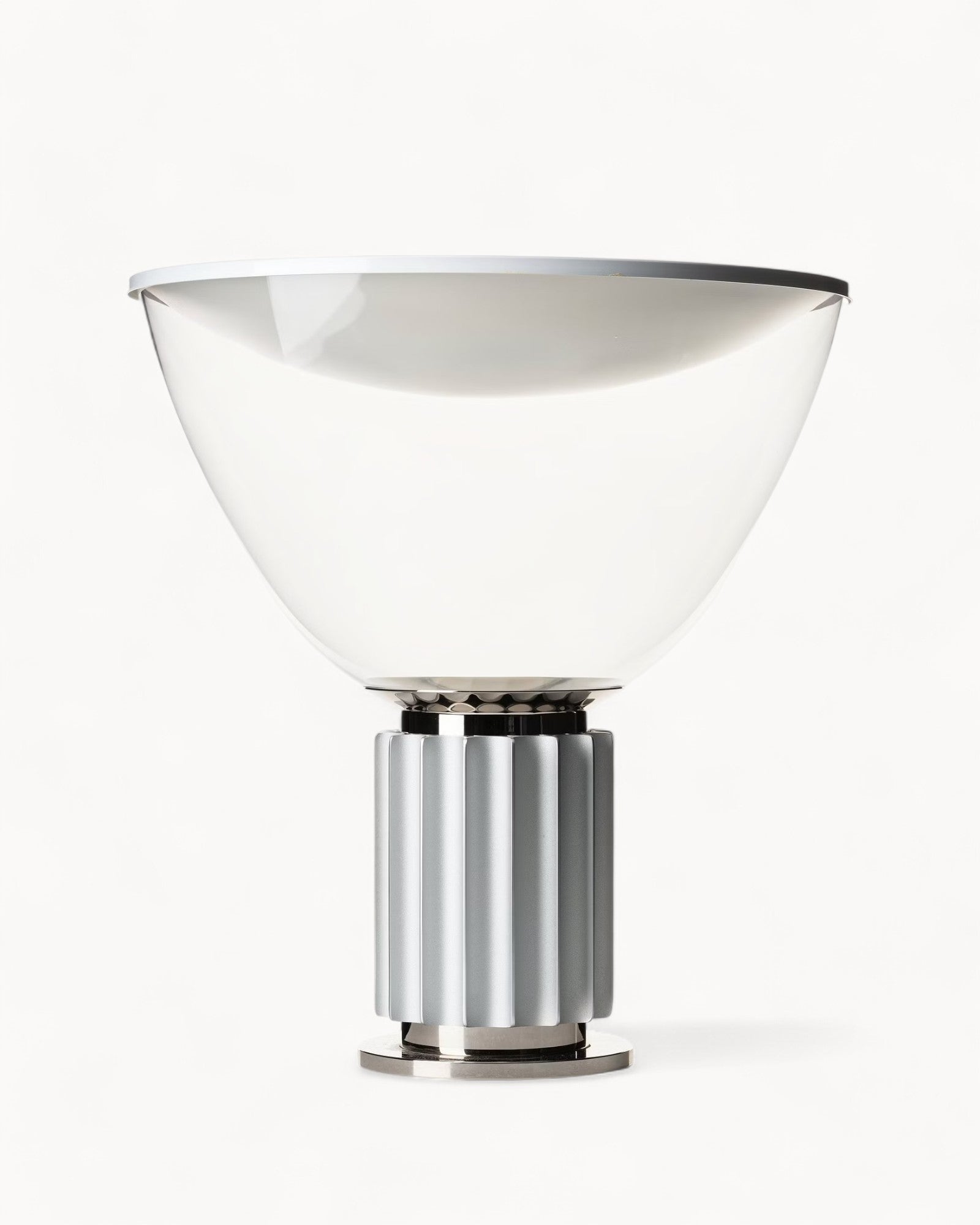 Art Deco Taccia bordlampe i sort, sølv eller bronze finish