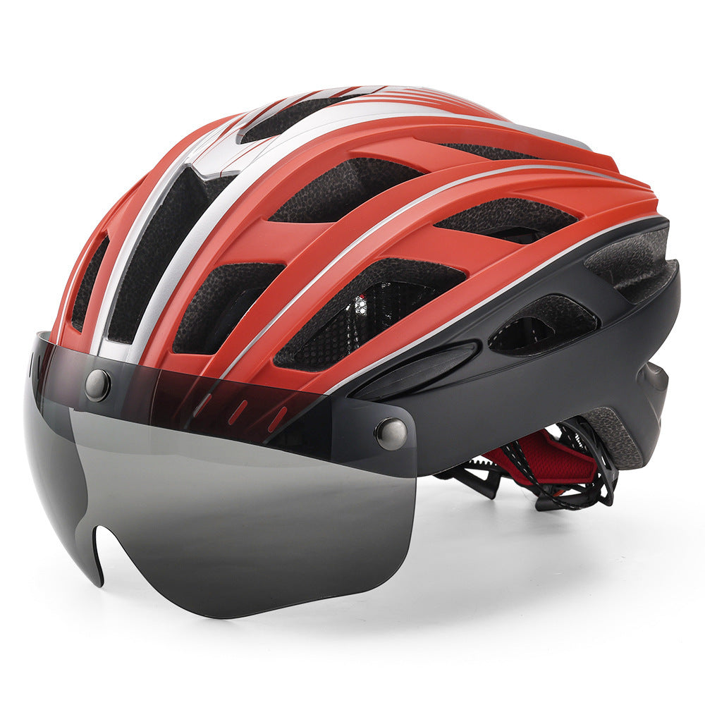 Cykelhjelm med integrerede goggles til kørseludstyr