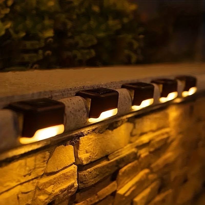 Solenergi Trådløse LED Væglamper - Forvandl din Have med den Ideelle Stemning!