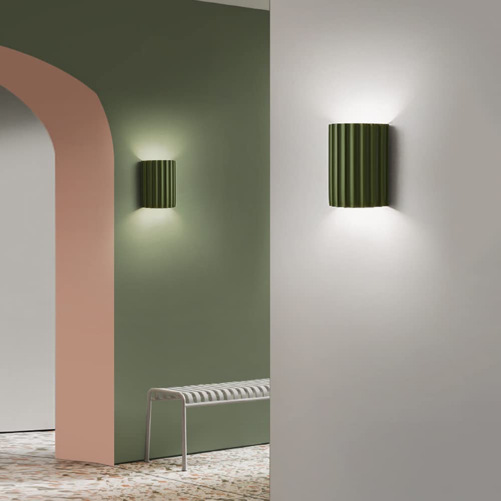Rillet Væglampe – Moderne & Stemningsfuld