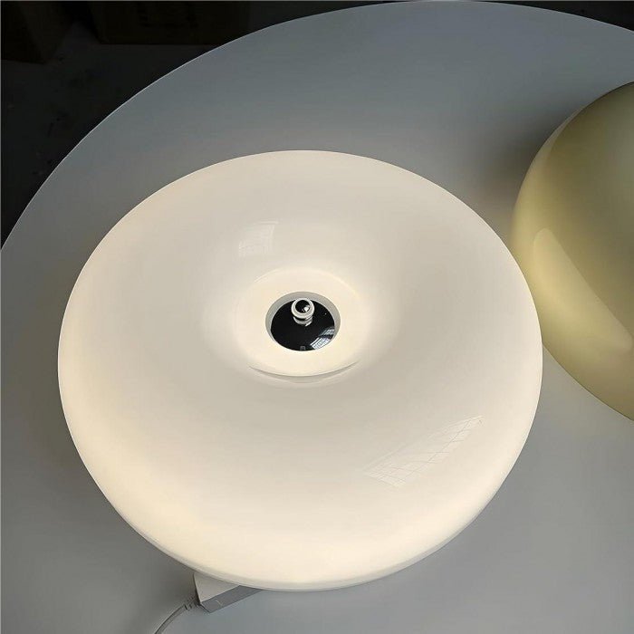 Bauhaus-stil Donutvæg og Bordlampe til Moderne Interiører
