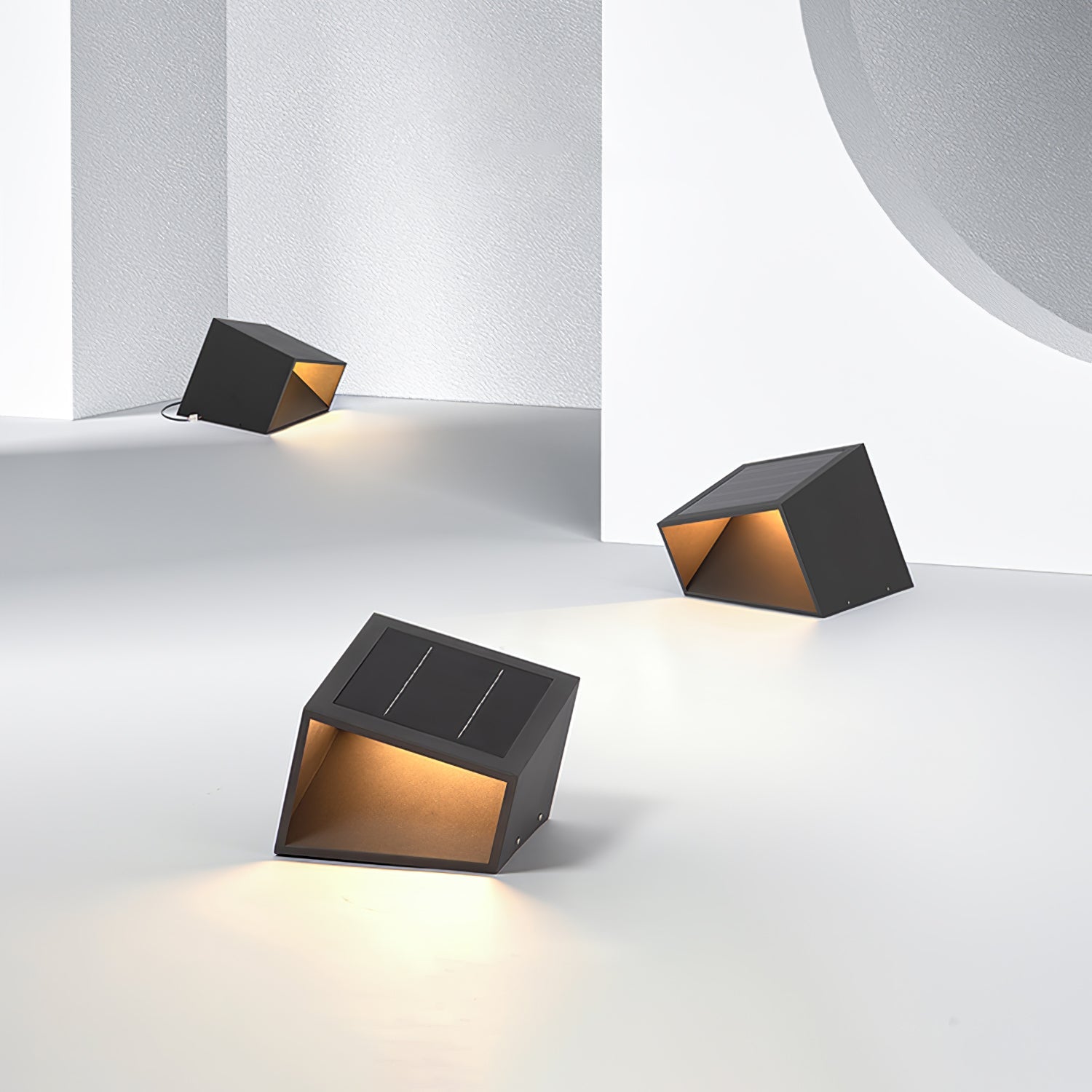 Stilfuld Cube Garden Solenergilampe til Udeliv
