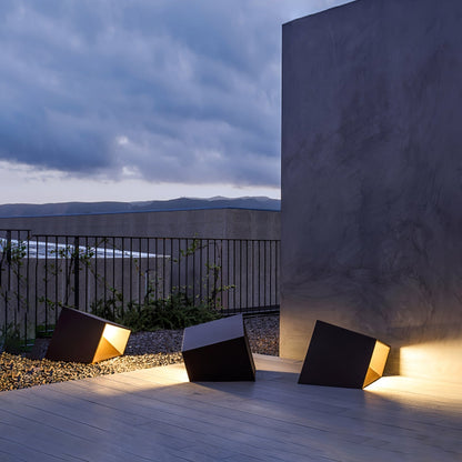 Stilfuld Cube Garden Solenergilampe til Udeliv