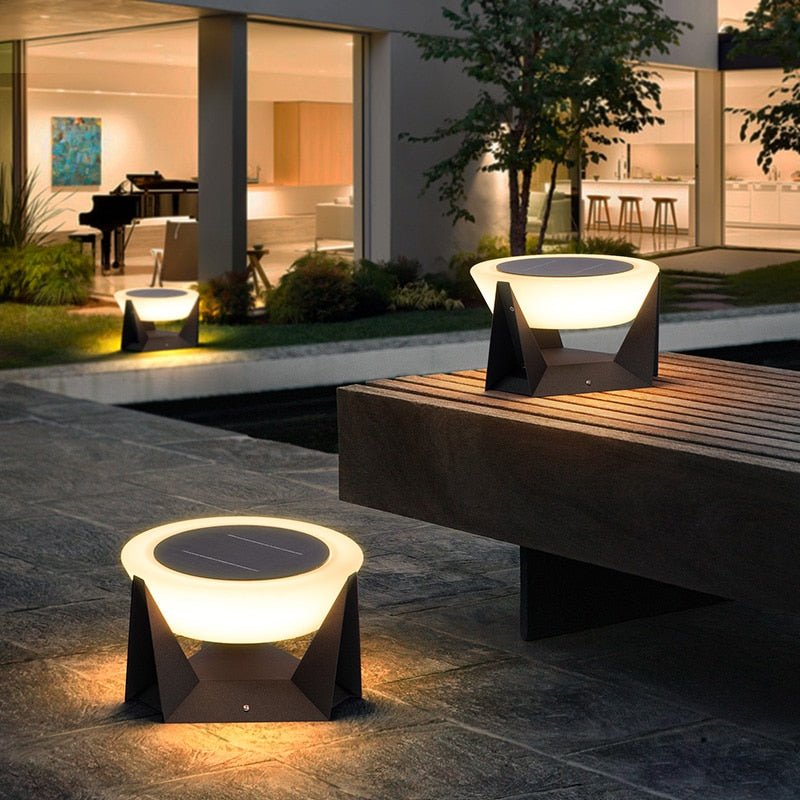 LandingLight™ | Luksus solenergi udendørs lampe til en fortryllende atmosfære