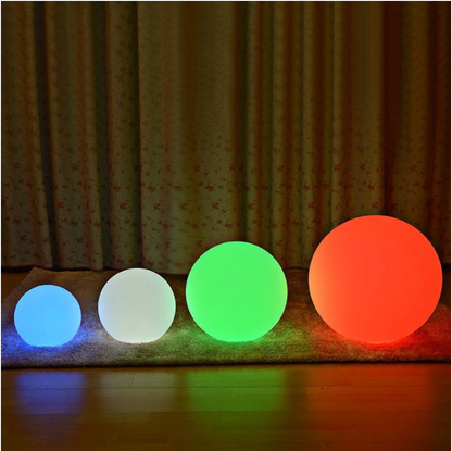 Glødende Kuglelampe – Enkel & Stemningsfuld