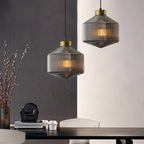 Pendel med Rillet Glas – Tidløs Elegance