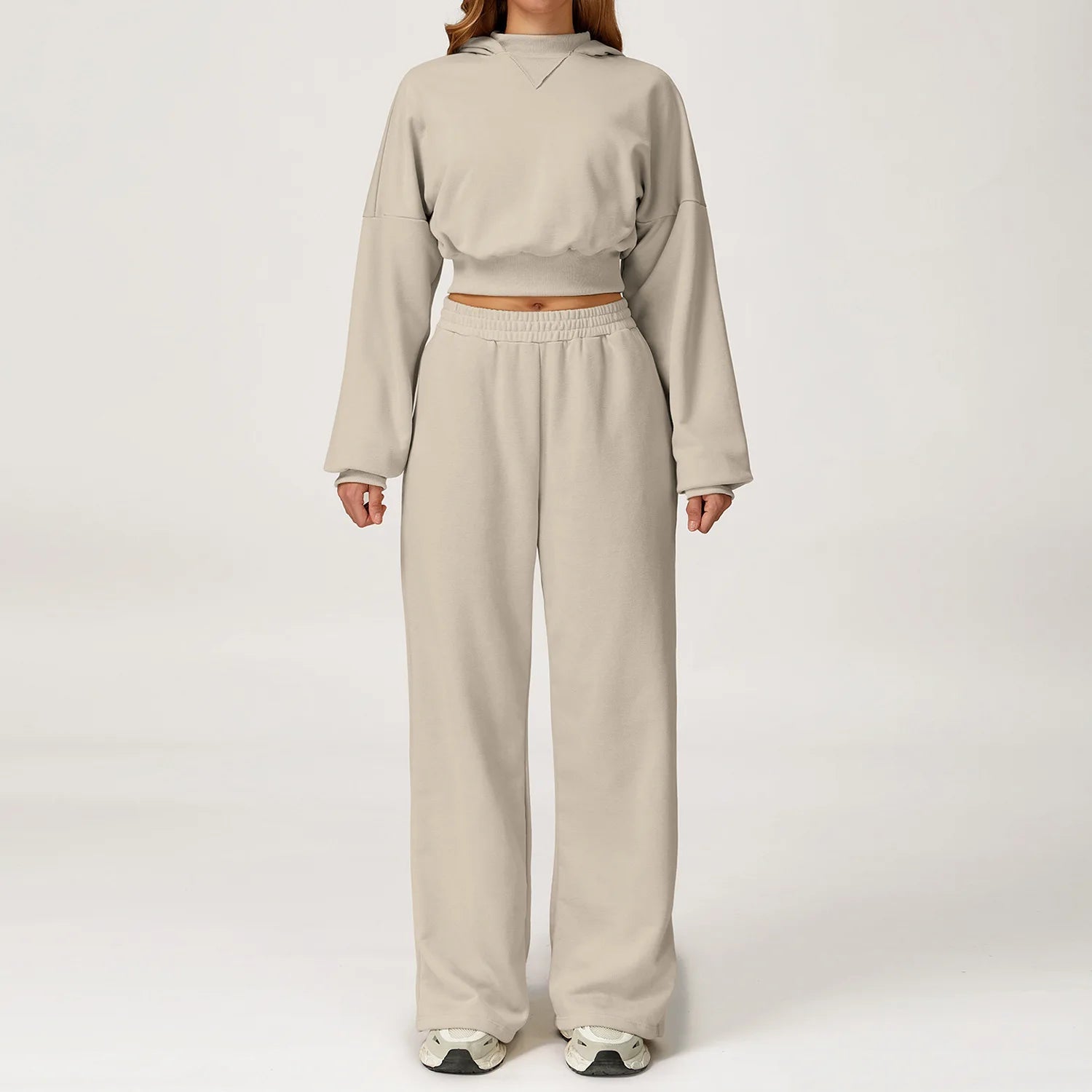 Kort trøje og vidbenet jogger lounge sæt