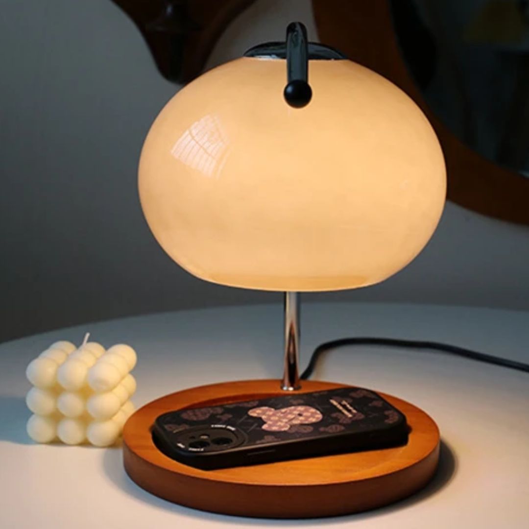 Vintage glaspedestal med elegant retrodesign