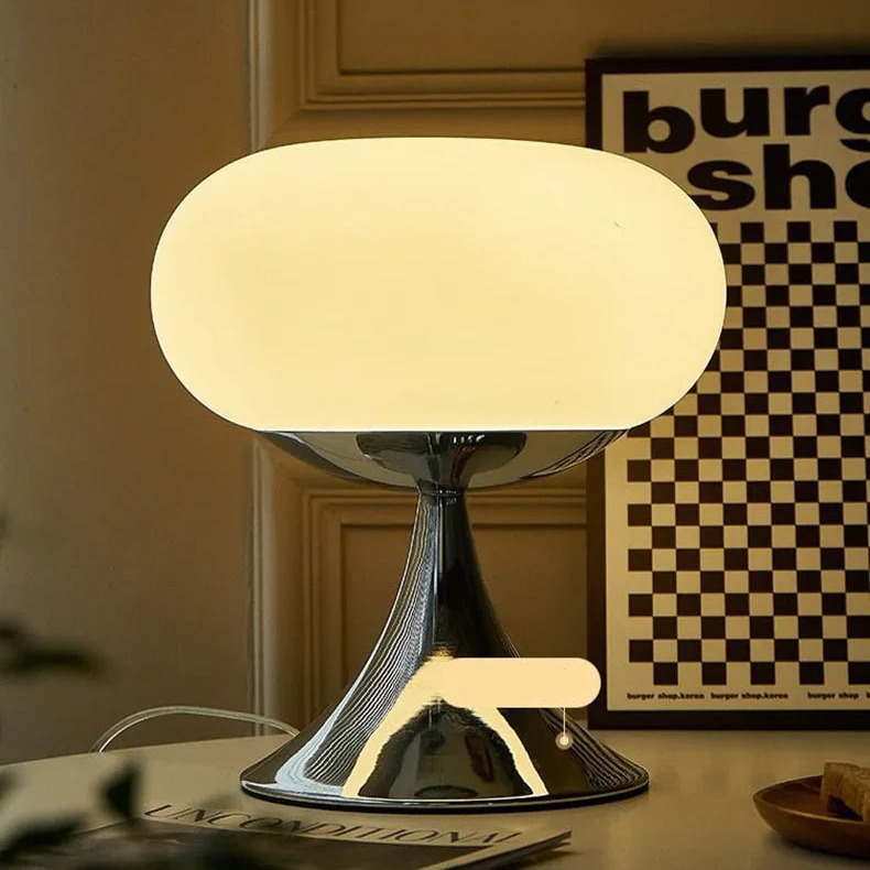 Vintage æblebordlampe til varm stemningsbelysning