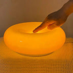 Bauhaus-stil Donutvæg og Bordlampe til Moderne Interiører