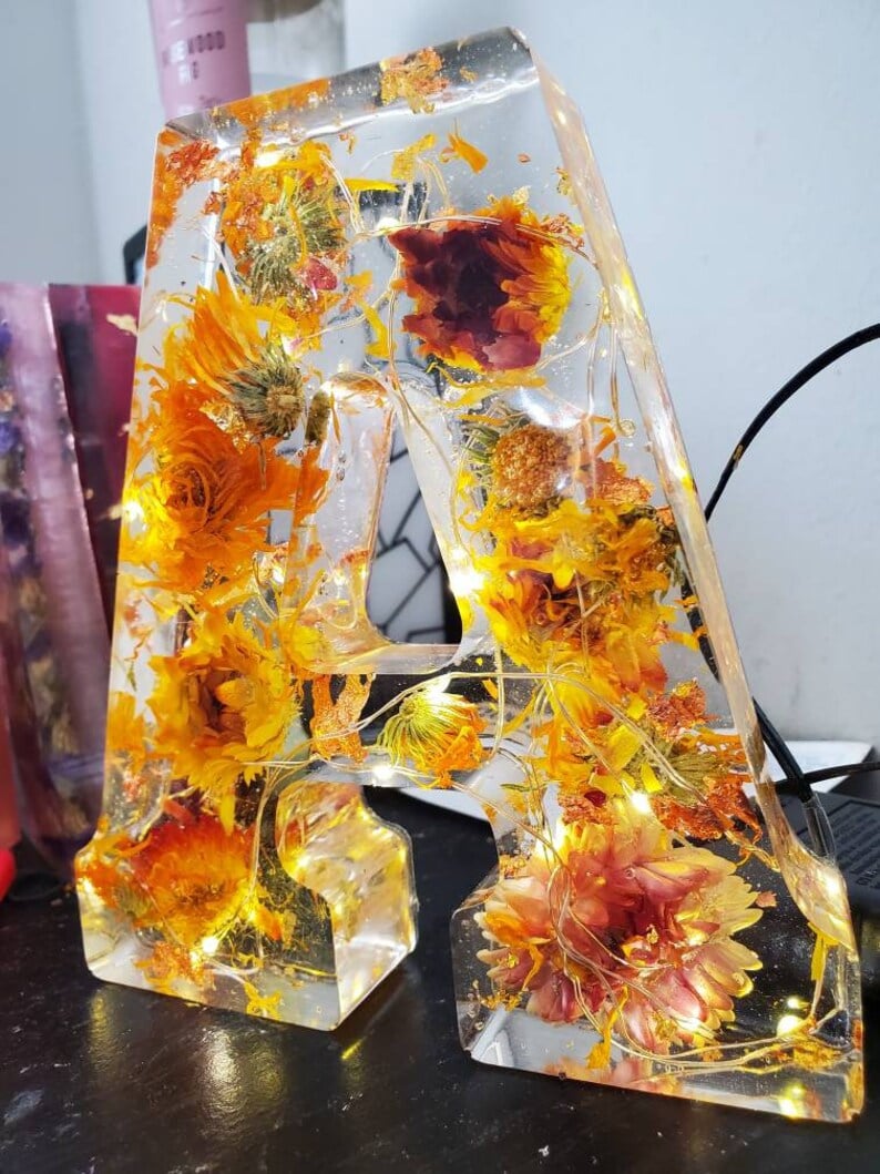 Håndlavet blomster natlampe til drømmende atmosfære