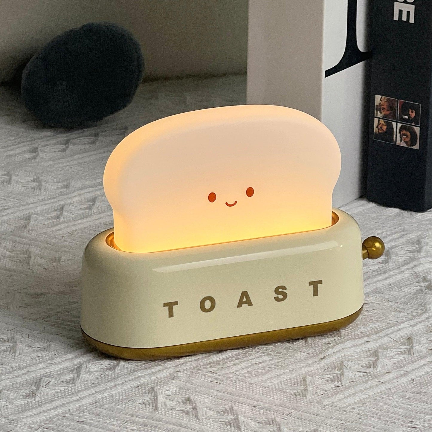 Stylish Bordlampe med Indbygget Batteri og Brødrister Design