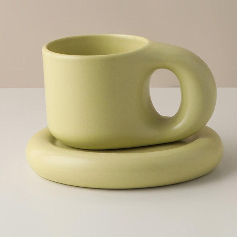 Keramisk Lucille-kop med moderne minimalistisk design